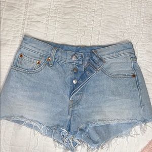 Levi’s 501 shorts